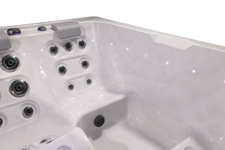 Гидромассажный спа бассейн NordicSpa Magni (Магни) Гидромассажный спа бассейн NordicSpa Magni (Магни)